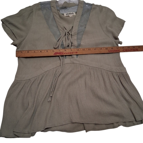 SALE EUC Women's Listicle Casual Sz. S Olive Drab Green Pullover Top - Picture 7 of 9